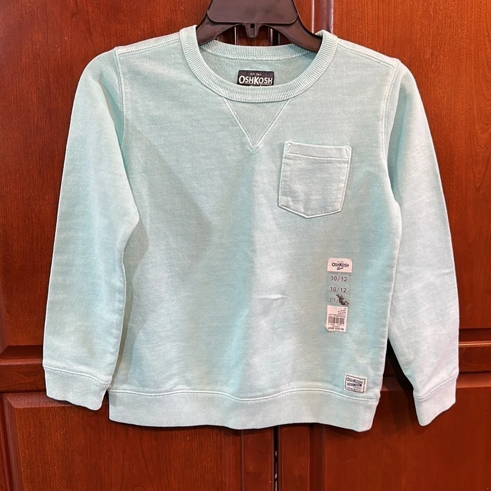 Never worn Oshkosh sweat shirt for boy size 10-12